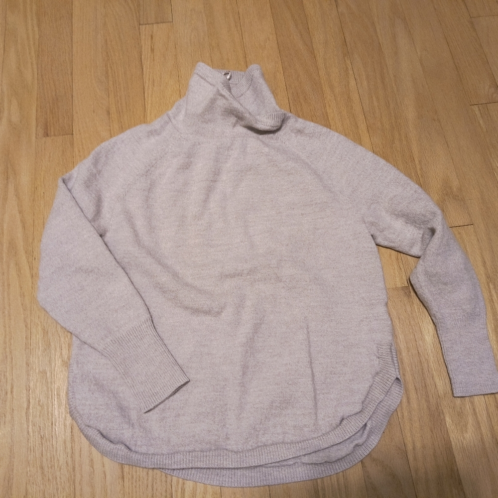 Cropped 100% Extrafine merino sweater